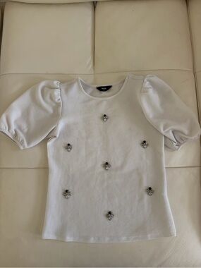 MAX White Puff Sleeve Jeweled Textured Top